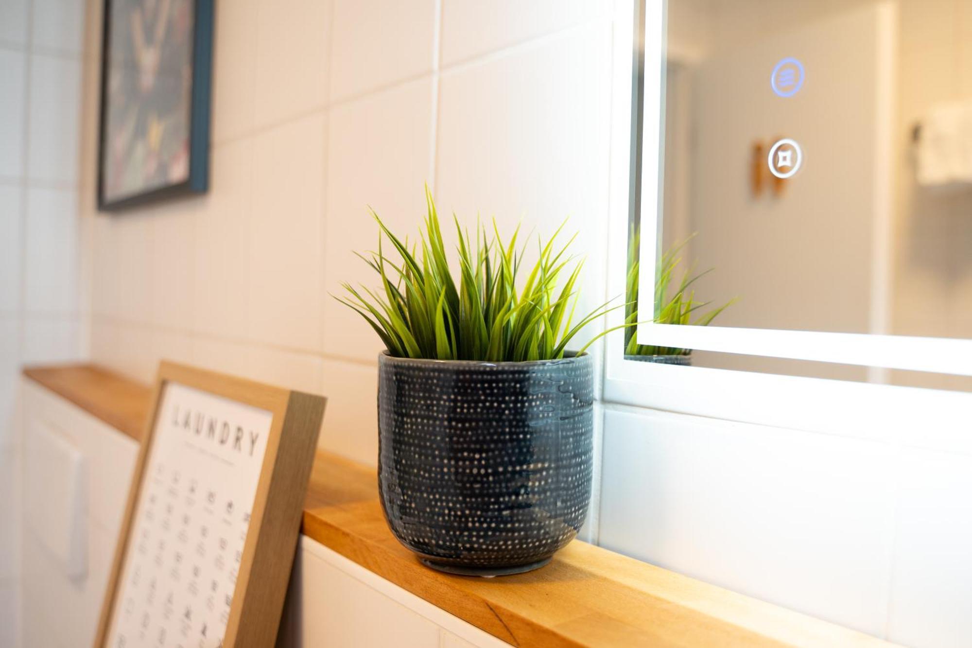 Lubu Stay Central, Cozy, With Workspace And Parking Ludwigsburg Dış mekan fotoğraf